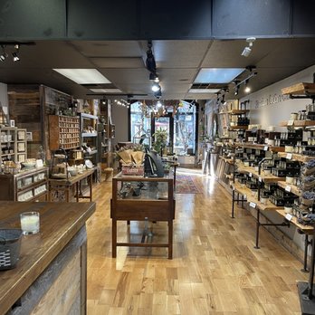 Element Tree Essentials - Candle Stores Near Me - Asheville, North Carolina