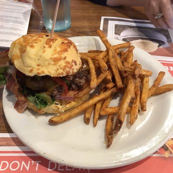 Denny's - Burger  and fries - Diners Near Me - Garden Grove, California