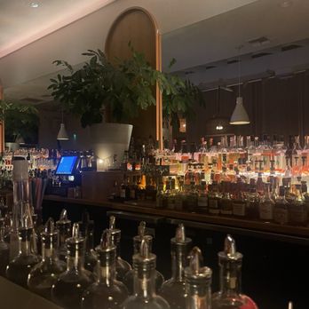 Sunroom - Cocktail Bars Near Me - Orlando, Florida