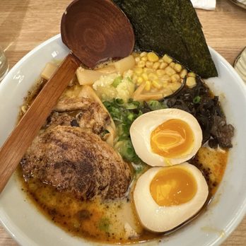 Yoshi Ramen - Garlic ramen heat level 1 - Ramen Near Me - Naperville, Illinois