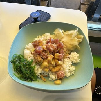 Lemonade - Spicy Hawaiian Ahi Poke Bowl - New American Near Me - Huntington Beach, California Lemonade - Spicy Hawaiian Ahi Poke Bowl - New American Near Me - Huntington Beach, California