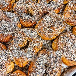 Big Ben's Bagels - Everything bagels!