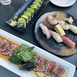 Beef tataki  Chef Omakase special menu  Caterpillar roll
