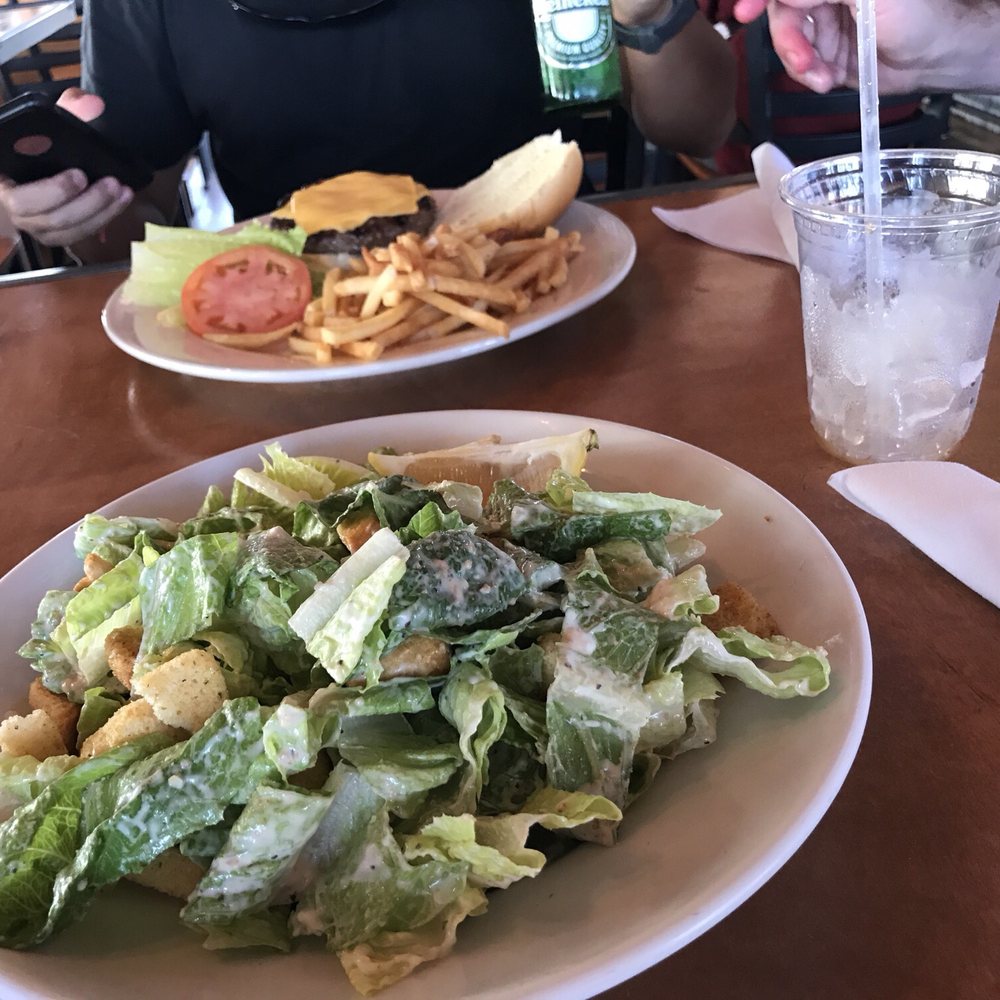 Island Breeze - Ceaser salad and burger - Seafood Near Me - Cherry Grove, New York