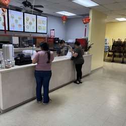 Egg-Roll Express - Front counter