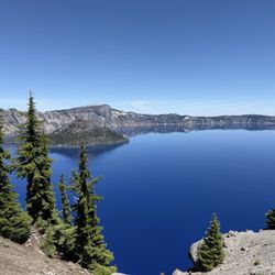Annie Creek Restaurant and Gift Shop - Crater Lake