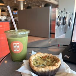 Ice matcha latte and veggie quiche. Ice matcha latte and veggie quiche.