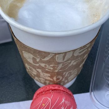 La Roux - The best hot drinks and macarons! - Bakeries Near Me - Victoria, British Columbia La Roux - The best hot drinks and macarons! - Bakeries Near Me - Victoria, British Columbia