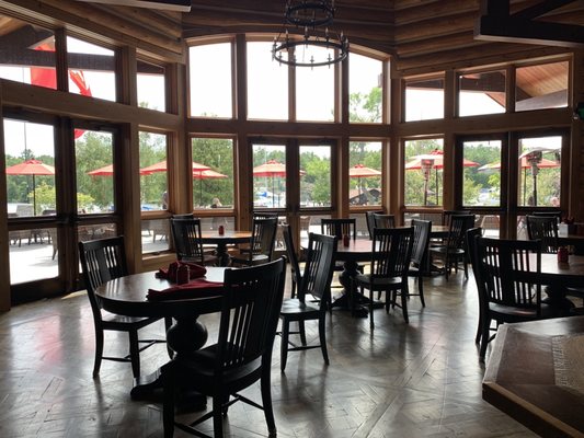 Killarney Mountain Lodge & Conference Centre by null