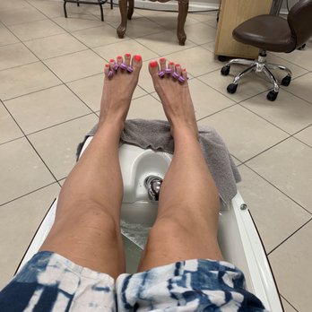 Victoria Nail & Spa - Nail Salons Near Me - Etiwanda, California