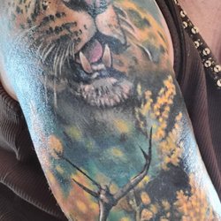 Tri City Ink - Amazing experience!!! Clean, comfortable and in talented hands Zac is one of a kind!! Thank you for a life changing tattoo!