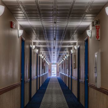 Grand Islander Hotel - Hall - Hotels Near Me - Put In Bay, Ohio Grand Islander Hotel - Hall - Hotels Near Me - Put In Bay, Ohio