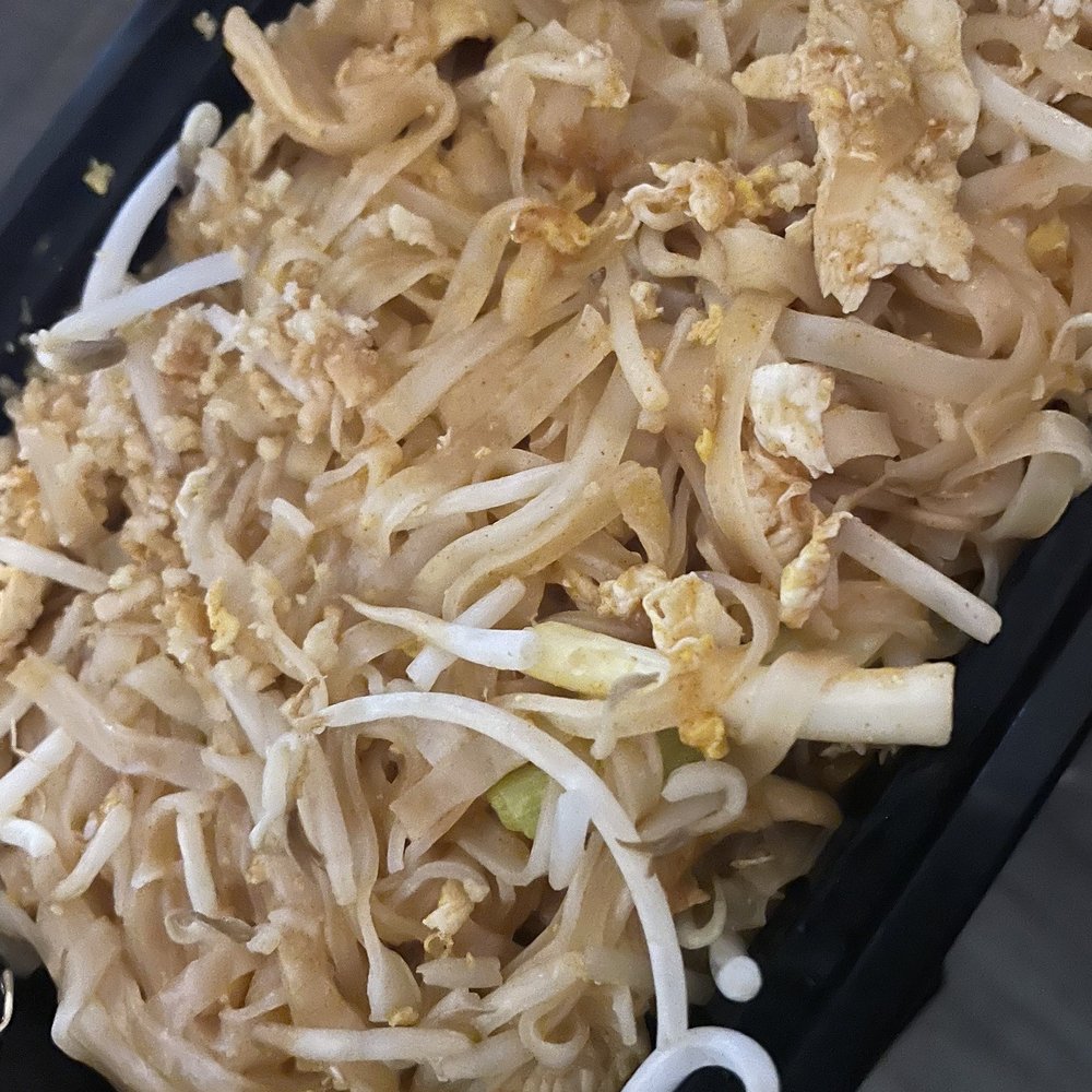 PadThai Bistro - Pad Thai - Thai Near Me - Glendale, California PadThai Bistro - Pad Thai - Thai Near Me - Glendale, California