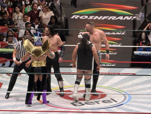 Arena México by null