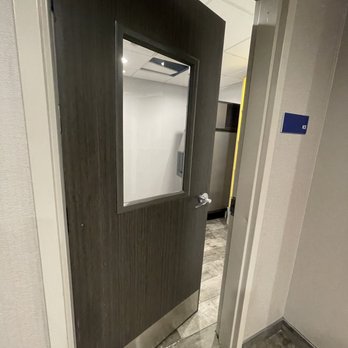 Tru by Hilton Murfreesboro - The doors are heavy and seem to stick ‍ - Hotels Near Me - Murfreesboro, Tennessee