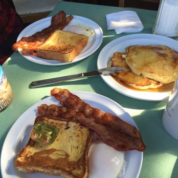 Jimmy T's Place - Breakfast & Brunch Near Me - Washington, DC, District of Columbia