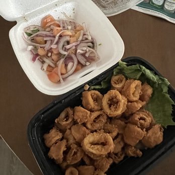 Baileys Peruvian Cuisine - Fried Calamari - Peruvian Near Me - Whittier, California