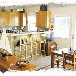 SeaWatch Vacation Rental - Kitchen/dining room