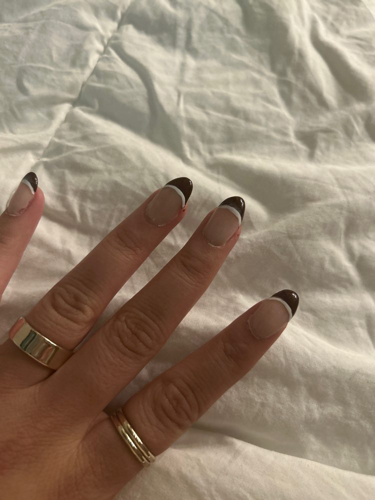 Secret Nails Logo