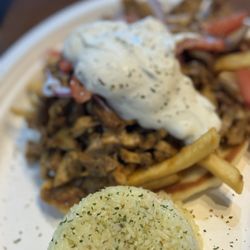 The Gyro Hub - Gyro is so good!