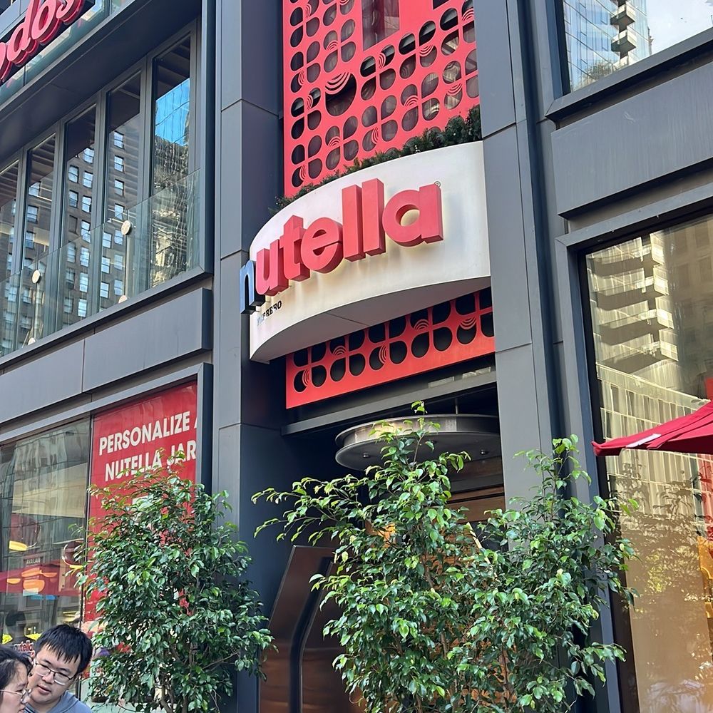 Nutella Cafe - Desserts Near Me - Chicago, Illinois Nutella Cafe - Desserts Near Me - Chicago, Illinois