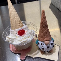 Shorty's Ice Cream Parlor
