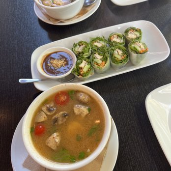 Senyai Thai Kitchen - Tom Yum - GF and Summer Rolls - V/GF - Thai Near Me - Pittsburgh, Pennsylvania Senyai Thai Kitchen - Tom Yum - GF and Summer Rolls - V/GF - Thai Near Me - Pittsburgh, Pennsylvania