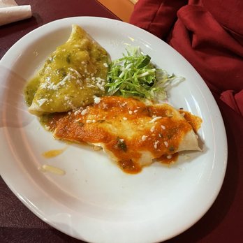 Fiesta Oaxaca - Chicken Quesadilla - Mexican Near Me - Santa Fe, New Mexico