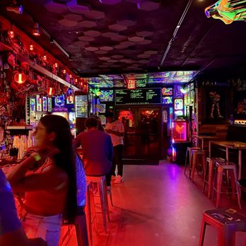 GLITCH BAR - Updated May 2025 - 737 Photos & 331 Reviews - 905 N E 5th