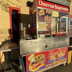 Churros Supreme - The outside
