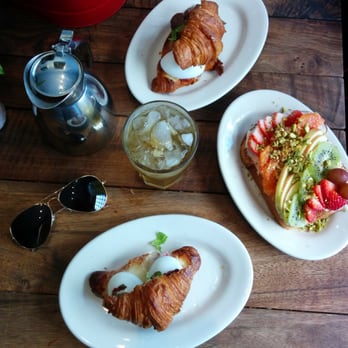 Farm : Table - Ham, cheese, egg croissant and fruit toast. - Coffee & Tea Near Me - San Francisco, California