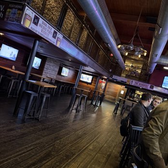 LADDER 15 - Updated February 2026 - 98 Photos & 348 Reviews - 1528