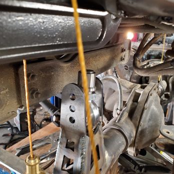 HB Auto Sound - Installation of the third link bracket.we went tall for the 41in. Stampers - Car Stereo Installation Near Me - Huntington Beach, California HB Auto Sound - Installation of the third link bracket.we went tall for the 41in. Stampers - Car Stereo Installation Near Me - Huntington Beach, California