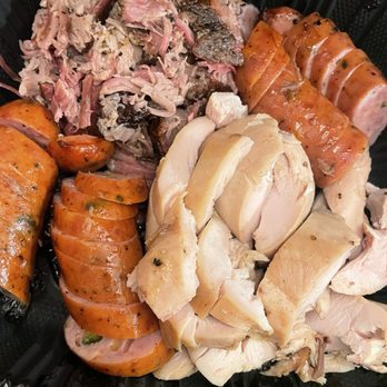 Smokehouse 41 - Mammoth - Barbeque Near Me - Oakhurst, California