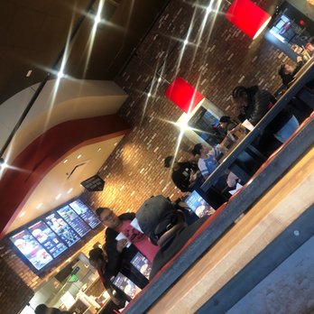 Smashburger - Brunch - Burgers Near Me - Brooklyn, New York