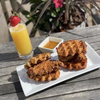 Hop Hound Brew Pub - The chicken and waffles on Facebook and they look amazing!! - New American Near Me - Murray, Kentucky