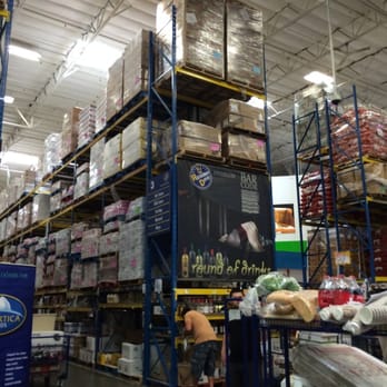 Restaurant Depot - They will grab it from the top if you need it... - Wholesale Stores Near Me - Van Nuys, California Restaurant Depot - They will grab it from the top if you need it... - Wholesale Stores Near Me - Van Nuys, California