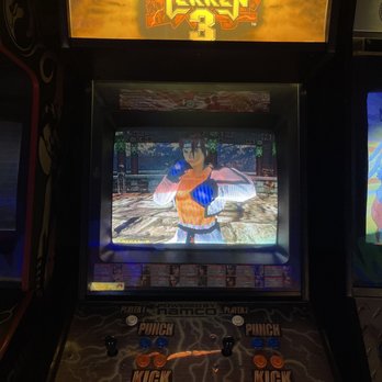 Robot City Games - Classic Tekken 3 - Arcades Near Me - Binghamton, New York