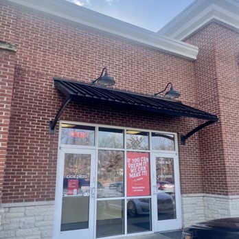 Cicis Pizza - Entrance - Pizza Near Me - Clarksville, Tennessee