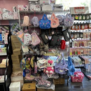 Unique Glam Cosmetics - HK gear - Wholesale Stores Near Me - El Monte, California Unique Glam Cosmetics - HK gear - Wholesale Stores Near Me - El Monte, California