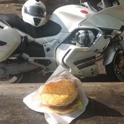 U Žabáka - Dnešní oběd burger :-)