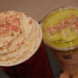 Berry flavored rock oolong milk tea frappe & Jasmine Coconut Iced Tea With Pistachio Cheese Foam
