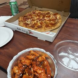 Buffalo boneless wings and pepperoni pizza Buffalo boneless wings and pepperoni pizza
