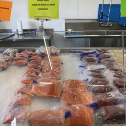 Fresh wild Alaskan king salmon - sushi grade!