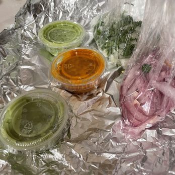 Conchita’s Tacos - Sauces, Onion/Cilantro/Lime, Pickled Onion - Tacos Near Me - Los Angeles, California