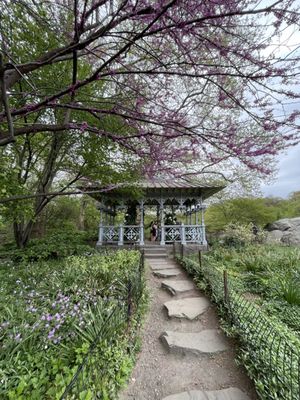 Ladies Pavilion by null