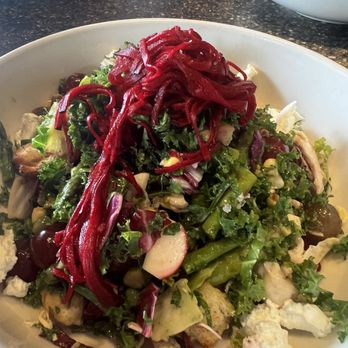 Third and Hollywood - Hollywood salad with chicken - New American Near Me - Columbus, Ohio Third and Hollywood - Hollywood salad with chicken - New American Near Me - Columbus, Ohio