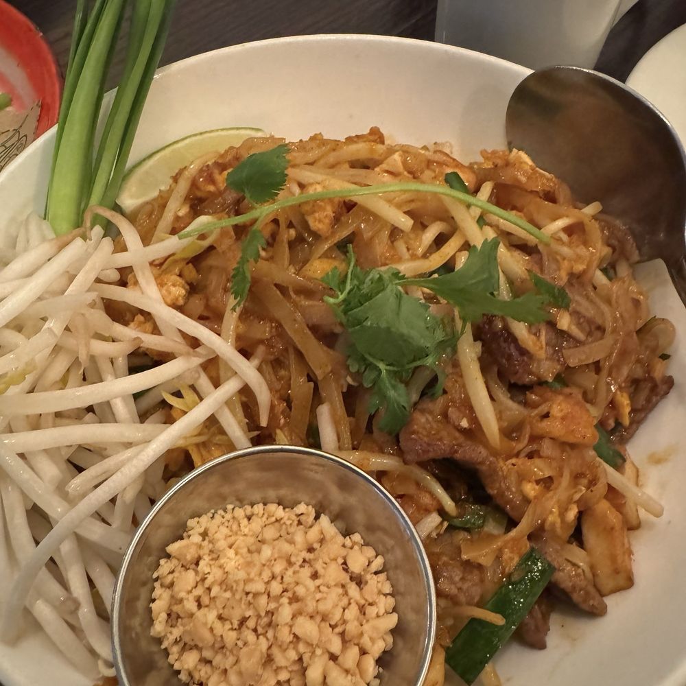 Ayara Thai - Pad Thai - Thai Near Me - Los Angeles, California