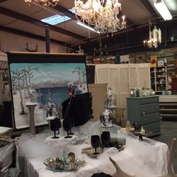 Peddlers Corner Antique Mall