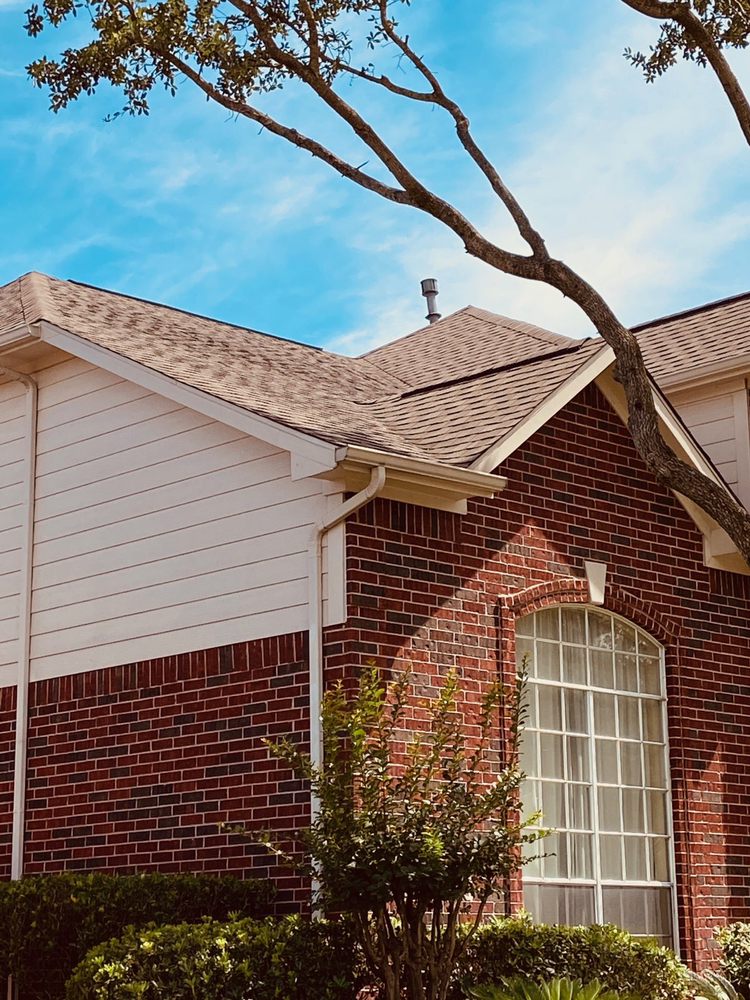 Slide of White Star Roofing